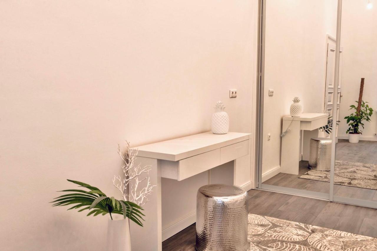 Inn The Downtown Budapest Extérieur photo